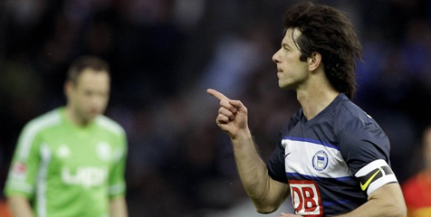 Bek Hertha Berlin, Kobiashvili Diskorsing Setahun