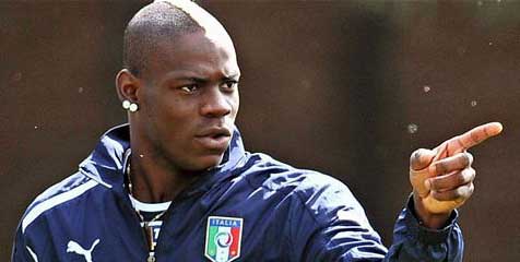 Prandelli: Italia Jaga Balotelli Dari Rasisme