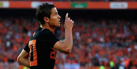 Liverpool dan Tottenham Buru Afellay