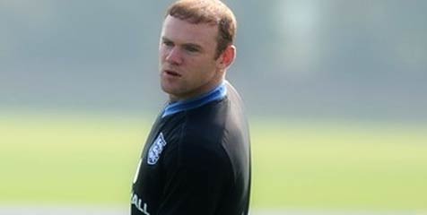 Evra: Rooney Absen, Prancis Girang