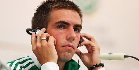 Lahm: Jika Inginkan Saya, Mou Harus Latih Bayern