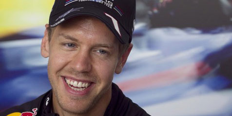 Vettel Minta Penggemarnya Tak Khawatirkan Webber