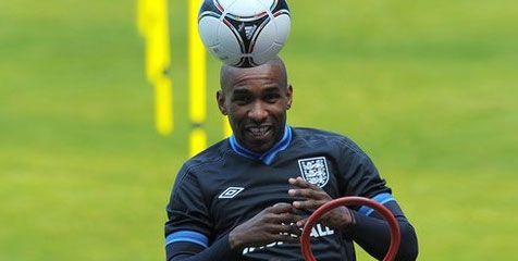 Defoe Kembali ke Skuad Inggris