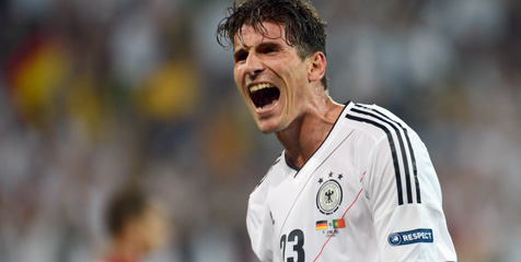 Mario Gomez Bahagia Bisa Membayar Kepercayaan Loew Mario Gomez Bahagia Bisa Membayar Kepercayaan Loew