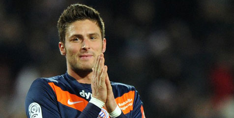 Gladbach Coba Jegal Arsenal Dapatkan Giroud