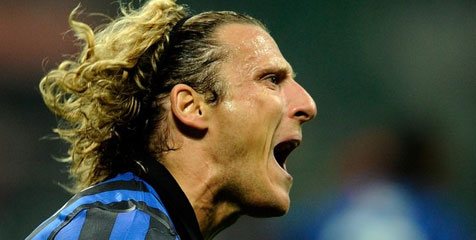 Forlan: Saya Akan Tetap di Inter