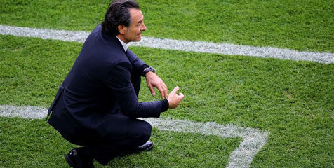 Prandelli Coba 3-4-1-2 di Sesi Latihan