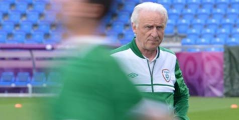 Trapattoni: Kami Tak Akan Menolong Italia Trapattoni: Kami Tak Akan Menolong Italia
