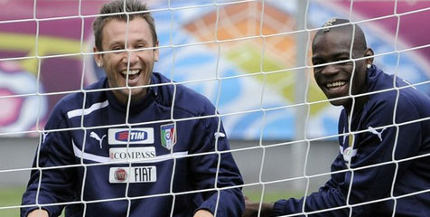 Buffon: Pertanda Baik Dari Cassano Dan Balotelli