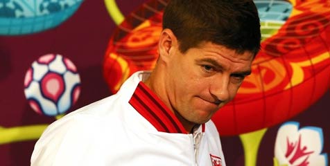 Gerrard: Jangan Dulu Bicara Perempat Final