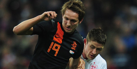 Newcastle Tawar Luuk De Jong