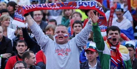 Fans Berulah, Rusia Kejatuhan Sanksi (Lagi)