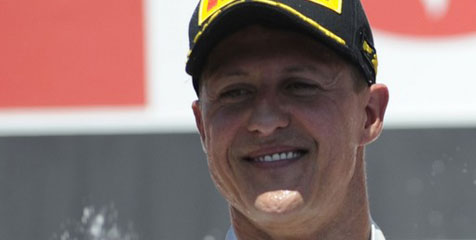 Enam Tahun Penantian, Schumacher Kembali ke Podium