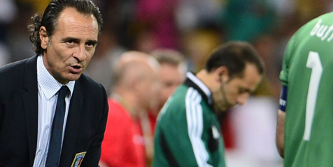 Zamparini Bangga Pernah Memecat Prandelli