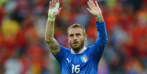 De Rossi: Pirlo Adalah Pemain Jenius