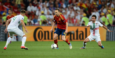 Review: Spanyol Peras Keringat ke Final
