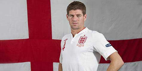 Carragher: Gerrard Pemain Inggris Terbaik