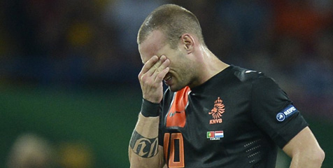 Sneijder Sayangkan Mundurnya Marwijk Sneijder Sayangkan Mundurnya Marwijk