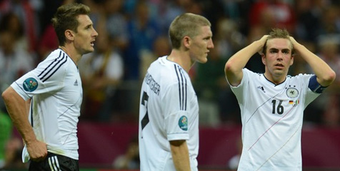 'Lahm dan Schweinsteiger Tak Bisa Memimpin'