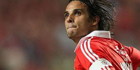 Blackburn Kontrak Nuno Gomes