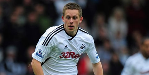 Sigurdsson Beber Alasan Tolak Liverpool, Pilih Spurs