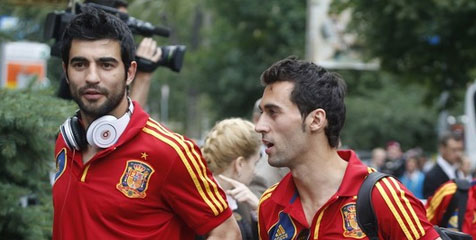 Madrid Siap Sodori Albiol dan Arbeloa Kontrak Baru