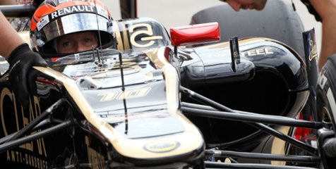 Silverstone Hujan, Grosjean Tercepat di Latihan Pertama