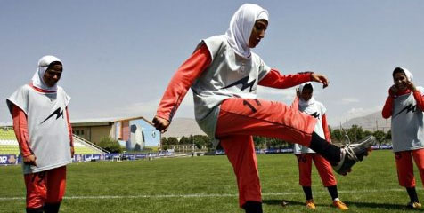 FIFA Ijinkan Pemain Wanita Memakai Jilbab