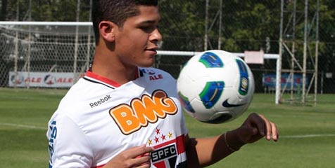 Sao Paulo Perpanjang Masa Peminjaman Denilson