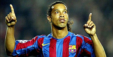 Valdes: Ronaldinho Kunci Kebangkitan Barca!