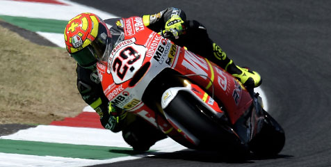 Tuan Rumah, Crazy Joe Juarai Moto2 Italia