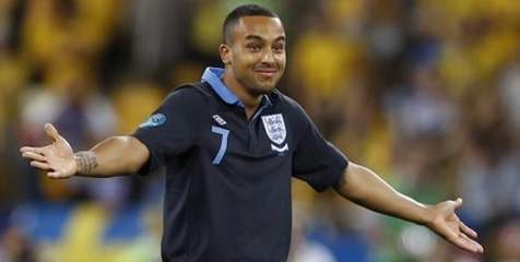 Arsenal Segera Perpanjang Kontrak Walcott