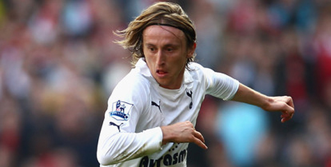 Sudah Lama Mourinho Bujuk Modric ke Madrid
