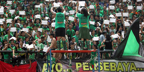 Bonek Harapkan Persebaya Bisa Bersatu Lagi