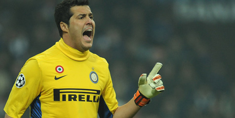 Inter Coba Pulangkan Julio Cesar ke Brasil
