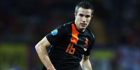 Fergie Akui Telah Tawar Van Persie