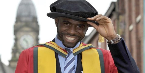 Muamba Akan Bawa Obor Olimpiade 2012