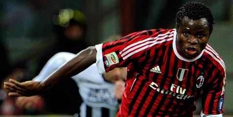 Milan Resmi Pinjamkan Taiwo ke Dynamo Kiev