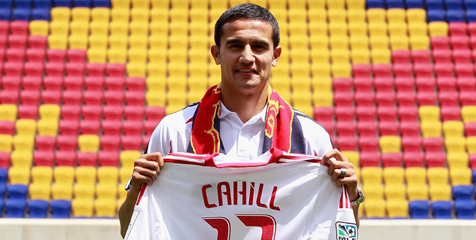 Tim Cahill Berpeluang Kembali ke Everton