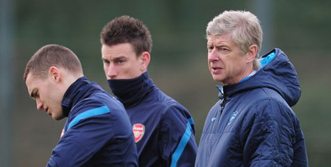 Legenda Arsenal Puji Duet Defender The Gunners