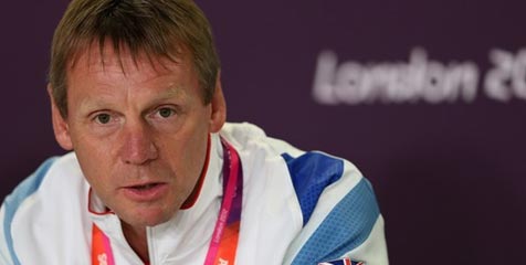 Stuart Pearce Berambisi Juara Demi Reputasinya