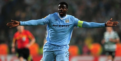 Kolo Toure 'Membuang' Medali Community Shield