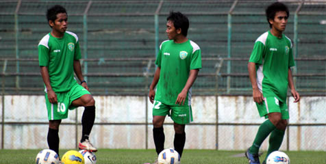 Trio Mungil Persebaya Not For Sale