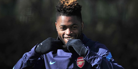 Parlour: Alex Song Akan Kesulitan di Barcelona