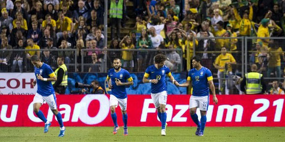 Highlights Friendly: Swedia 0-3 Brasil Highlights Friendly: Swedia 0-3 Brasil
