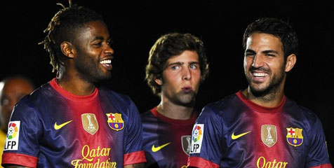 Fabregas Sambut Baik Song di Camp Nou