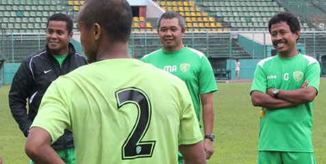 Ibnu Grahan Siap Latih Persebaya Jika Gede Jadi CEO