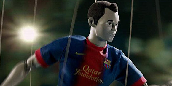 Video Iklan Nike: Iniesta, Puppet Master Lapangan Hijau