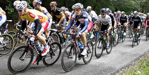 Finish Line Etape Pertama Tour de East Java Berubah