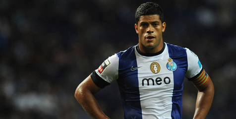 Tak Juga Jelas, Porto Ingin Kontrak Hulk Lekas Tuntas